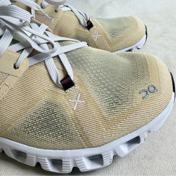 On Running Cloud X 3 Women’s 7.5 Savannah Frost Training Shoes w/ Box - Picture 6 of 16